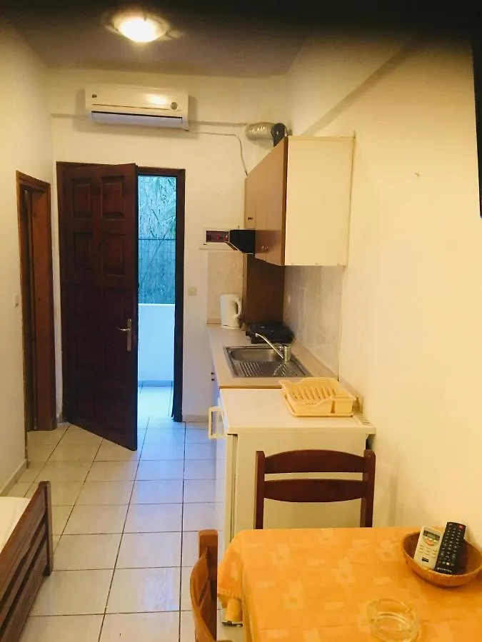 Apartments Magda Πολύχρονο